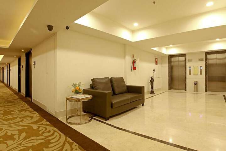 Hotel Interior 5 of 37