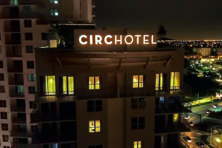 Hotel 39 of 44
