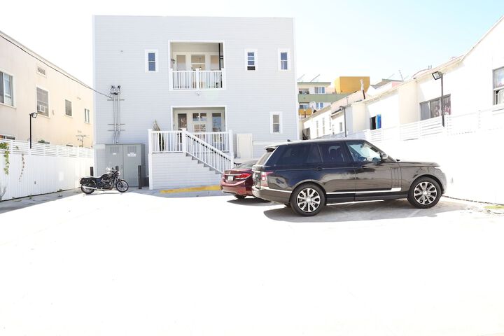 Property Grounds 17 of 23