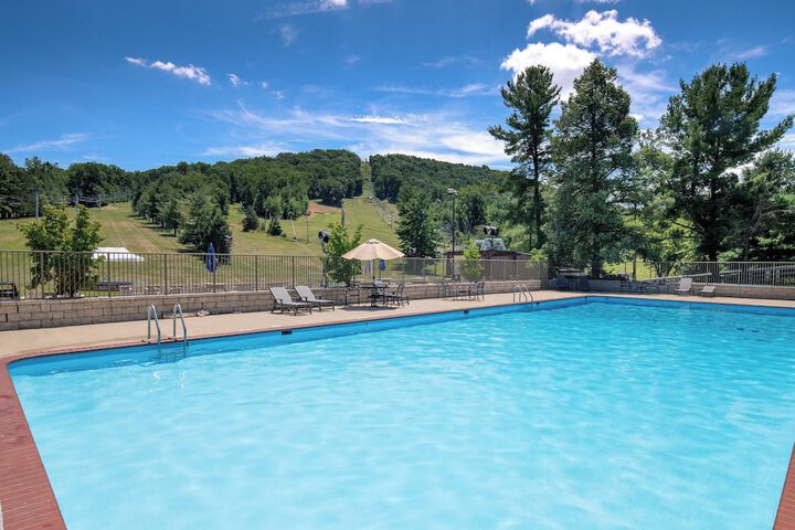 Pool 74 of 113