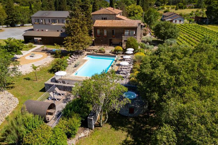 Logis Auberge Les Murets Hotel Restaurant Spa