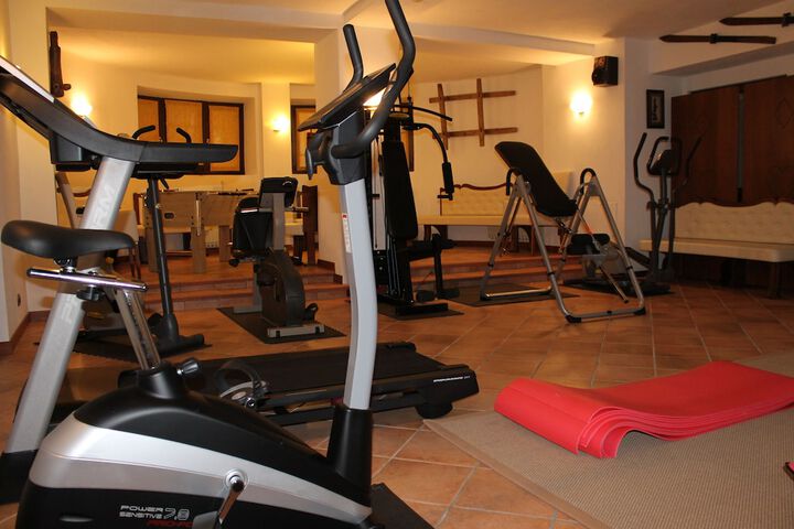 Health and Fitness 18 of 33