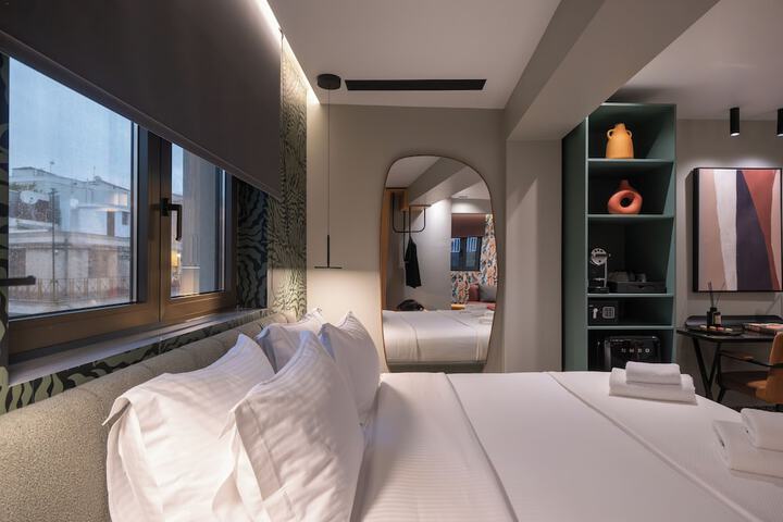 Room 51 of 125
