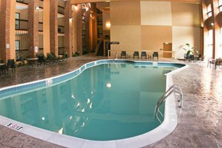 Pool 15 of 26