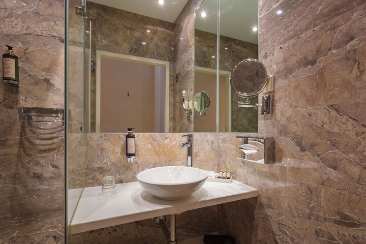 Bathroom Interior Photo