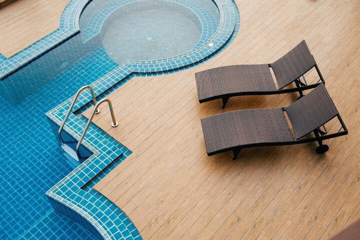 Pool 36 of 65