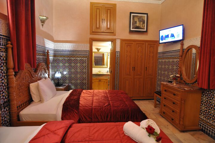 Room 9 of 29