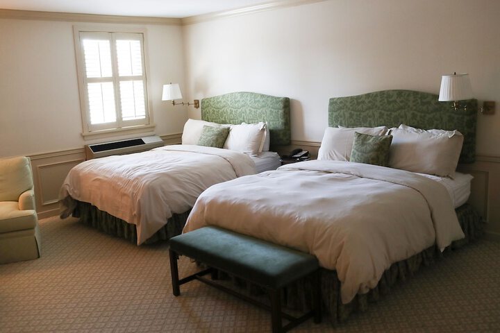Room 5 of 14