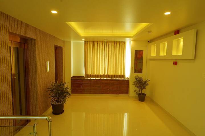Room 6 of 7