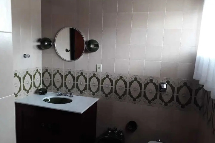 Room 7 of 22
