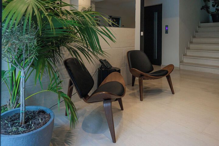Hotel 4 of 72