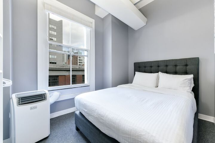Room 4 of 46