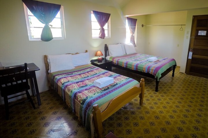 Room 27 of 258
