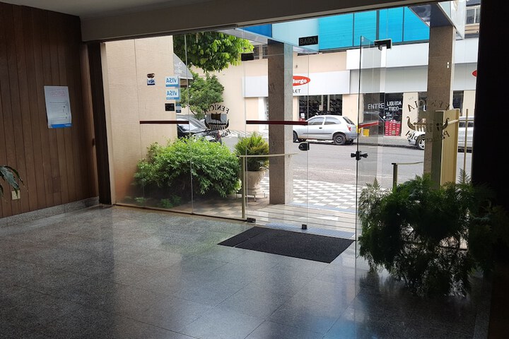 Hotel 2 of 33