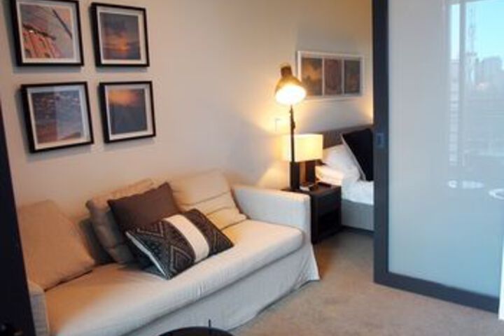 Room 15 of 37