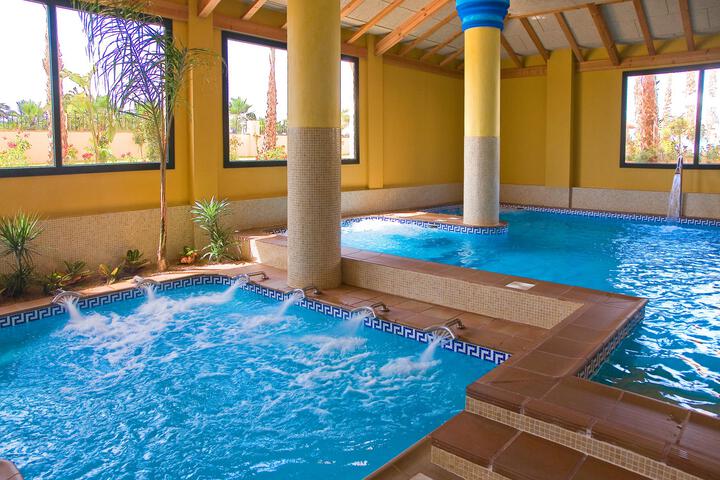 Pools & Facilities