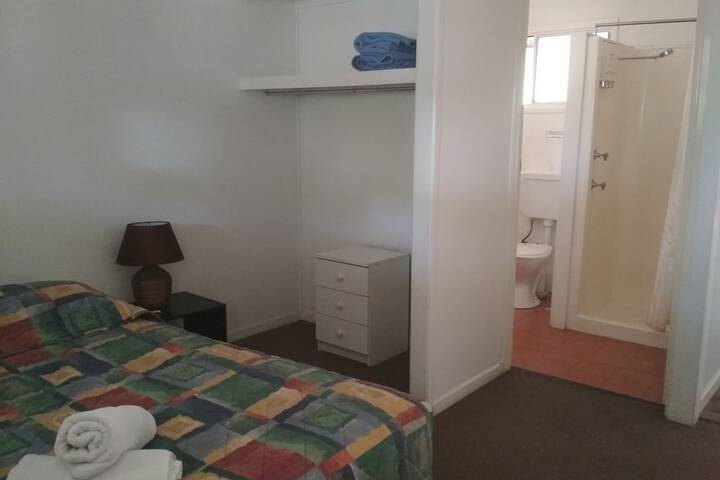 Room 8 of 19