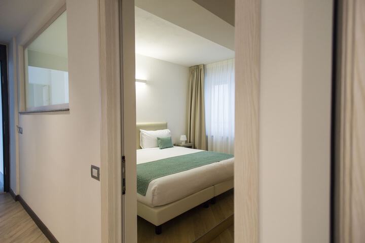 Room 29 of 64