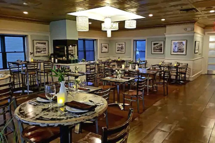 Dining 130 of 168