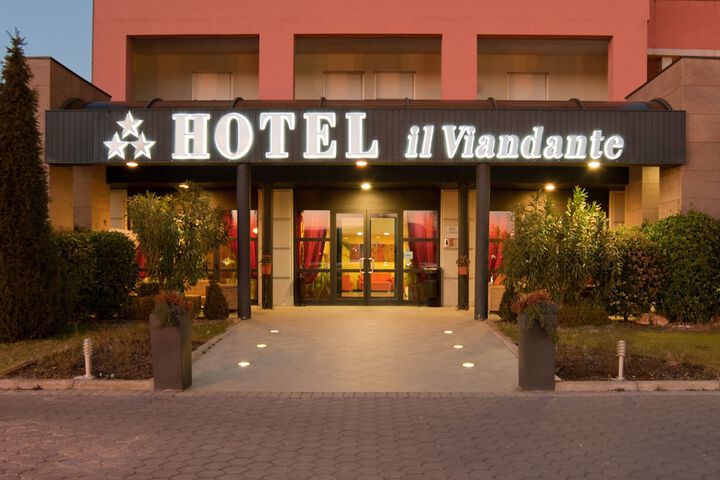 Hotel 40 of 41
