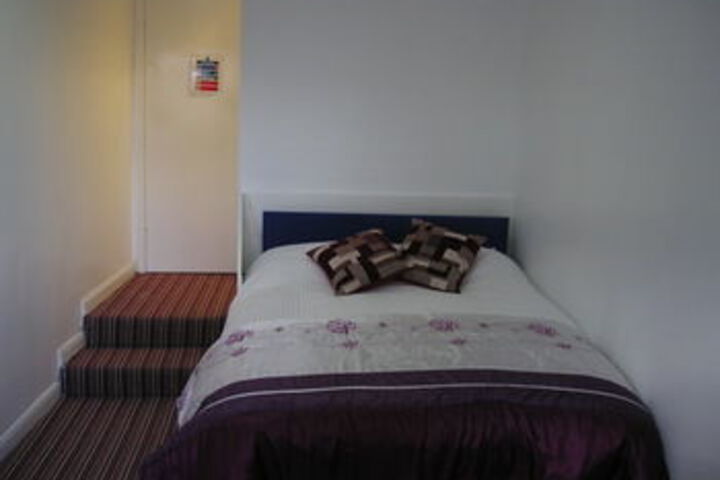 Room 48 of 117
