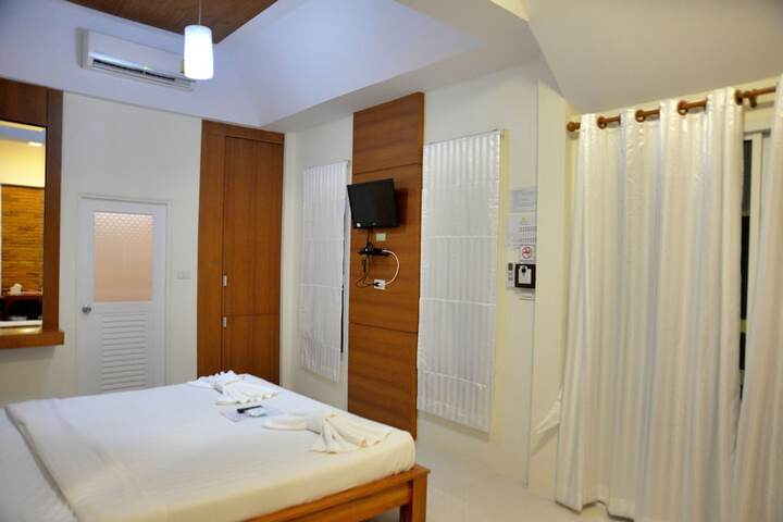 Room 21 of 61