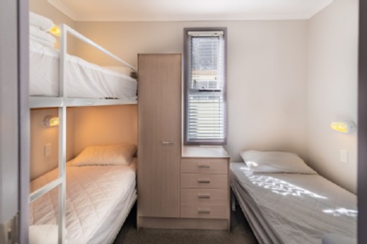 Room 719 of 792