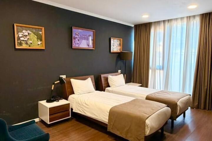Room 144 of 240
