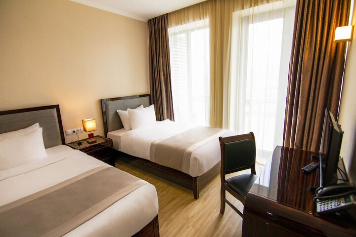 Room 36 of 75