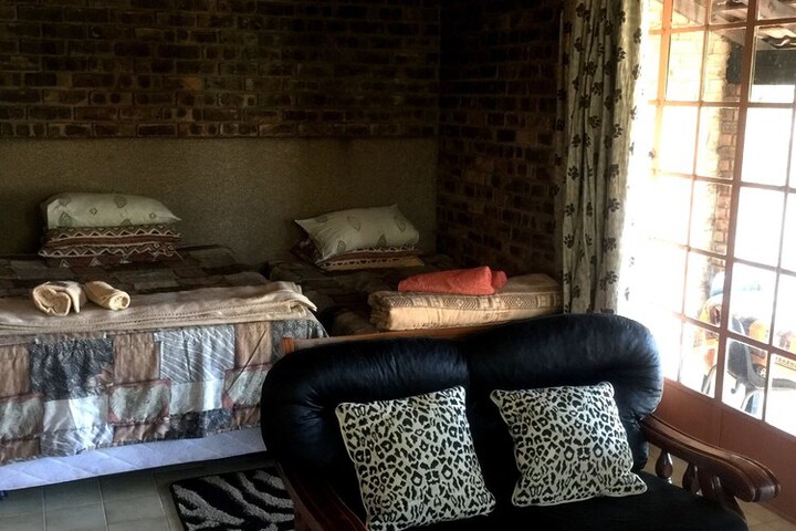 Room 13 of 50