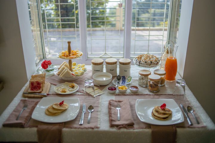 Dining 9 of 61