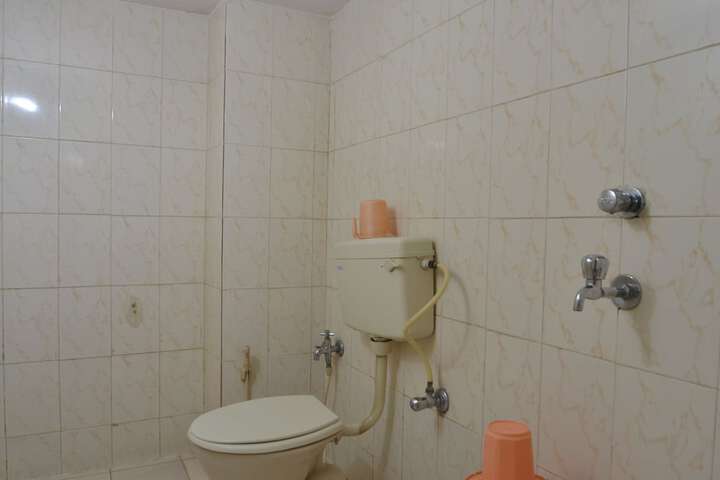 Room 45 of 61
