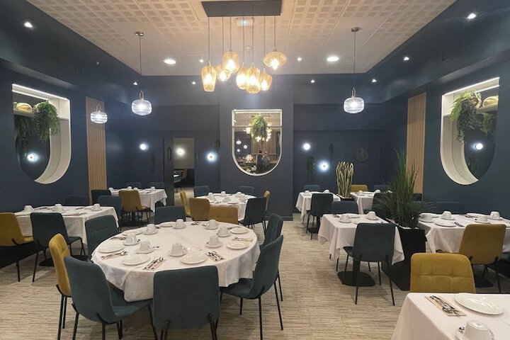 Dining 41 of 59