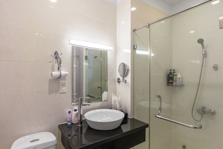 Room 14 of 21