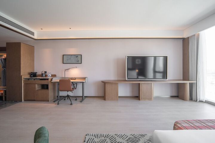 Room 16 of 67