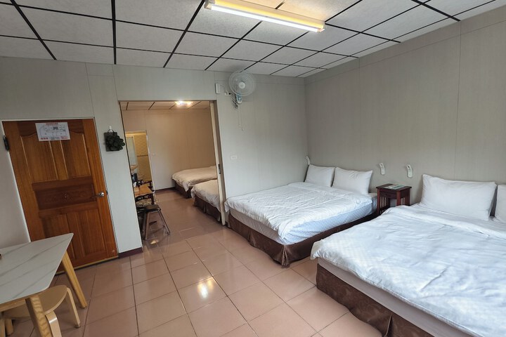 Hotel Interior 11 of 91