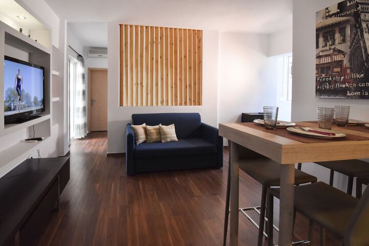 Room 16 of 50