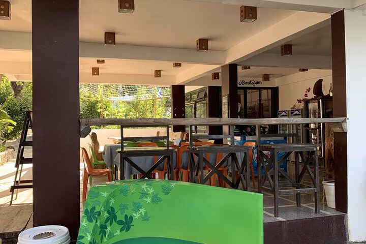 Hotel 195 of 238
