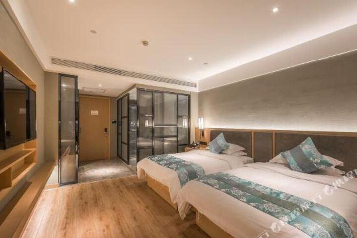 Image of Shengxiao Jinglan Hotel