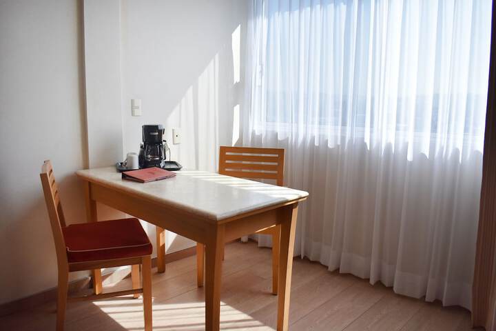 Room 20 of 134