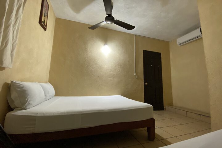 Room 28 of 30