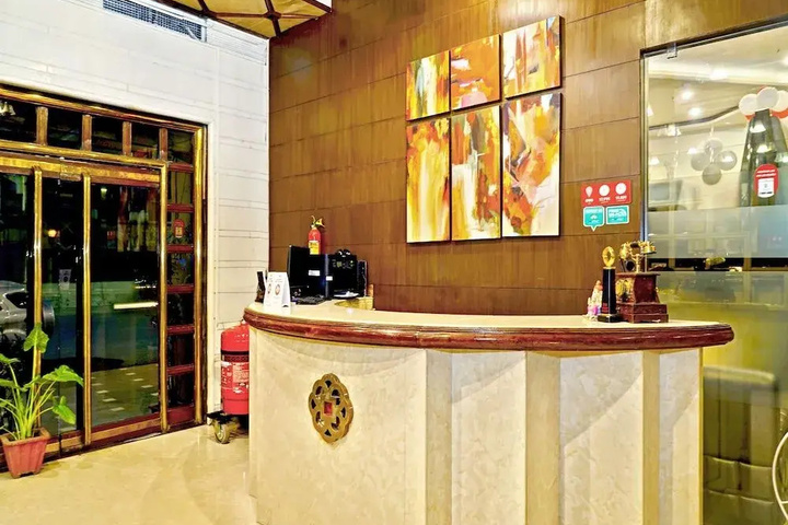 Hotel Interior 2 of 15