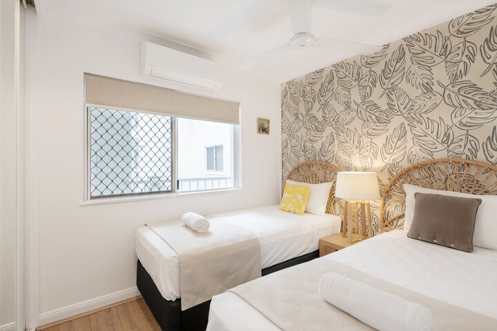 Room 25 of 85