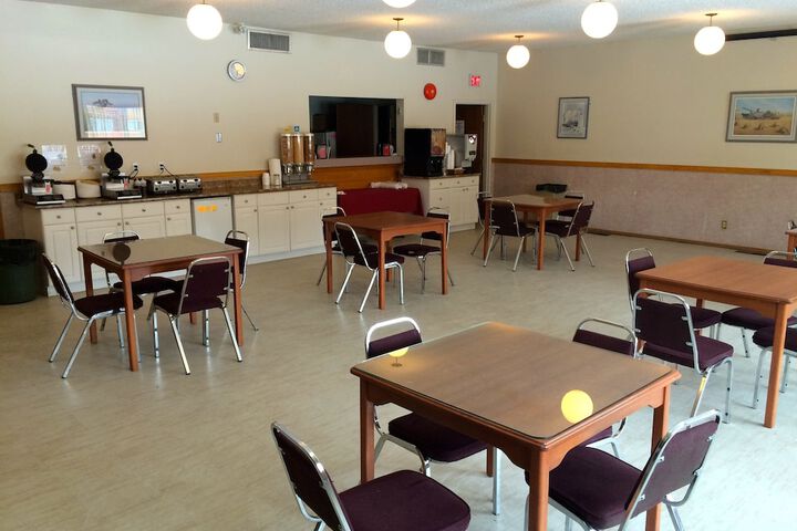 Breakfast/Coffee Service 42 of 48