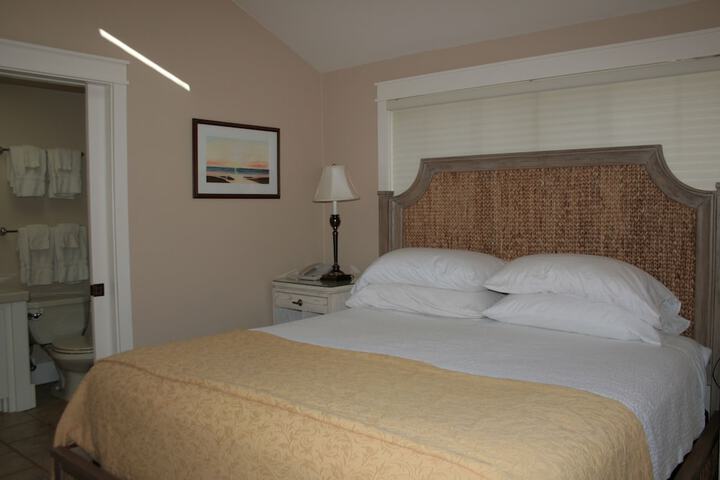 Room 5 of 231