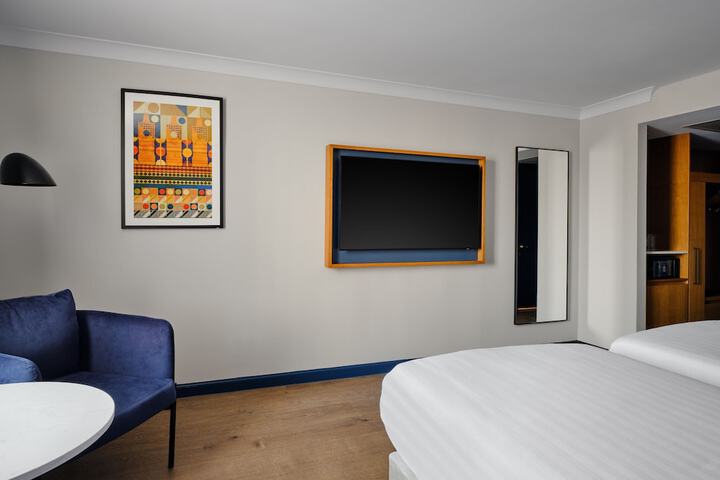 Room 22 of 101