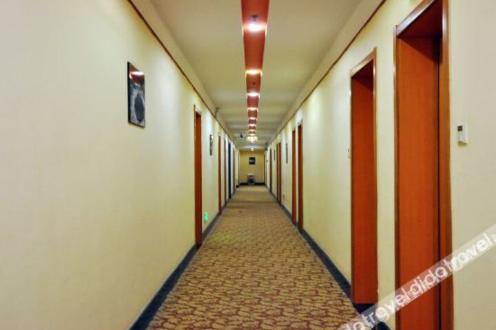 Hotel Interior 10 of 25