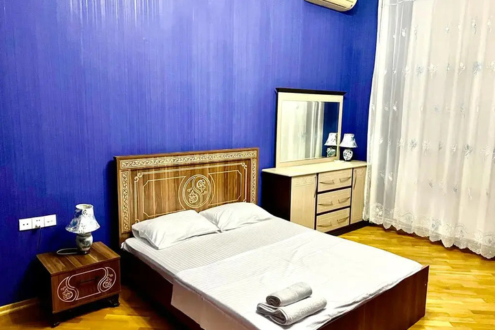 Room 15 of 19