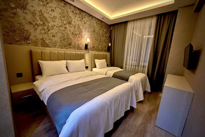 Room 22 of 36