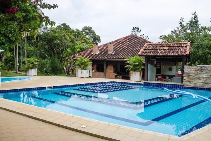Pool 54 of 92